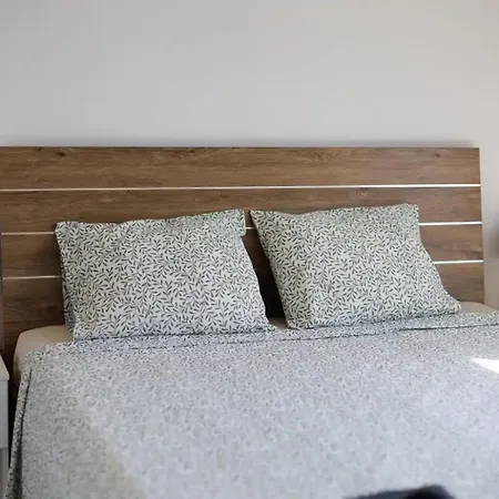 Cozy 1 Min To The Apartment Larnaca
