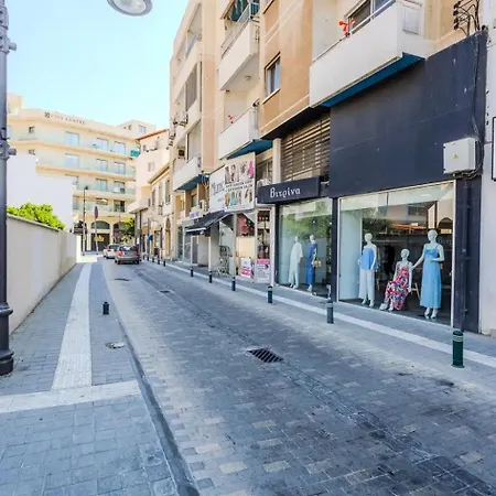 Cozy 1 Min To The Apartment Larnaca
